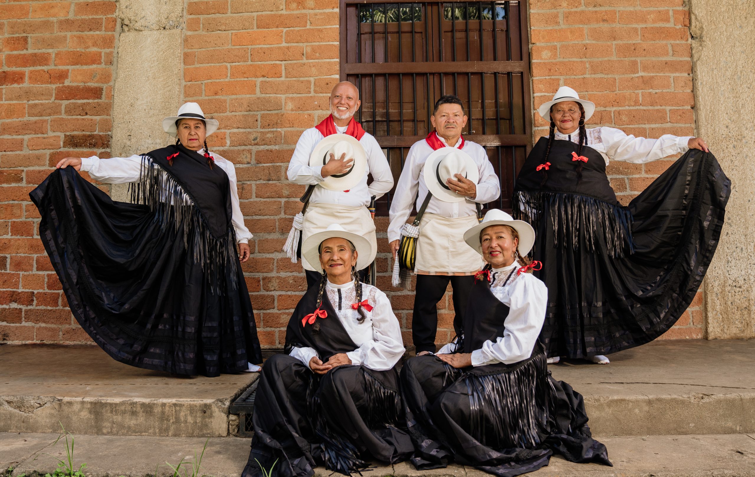 Grupo Baile Danza Mujeres Soñadoras